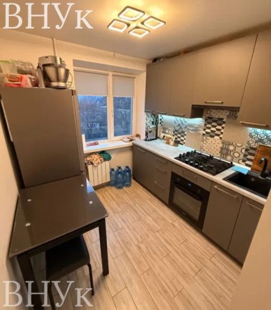 Продаю 1 кімнатну стильну квартиру з євроремонтом - фото 1