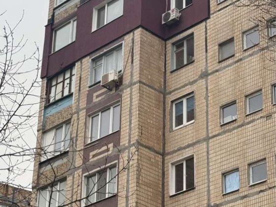 Вечерний Бульвар ул.Авраменко 1 Продам 3-х комн.8/9эт. Кривой Рог