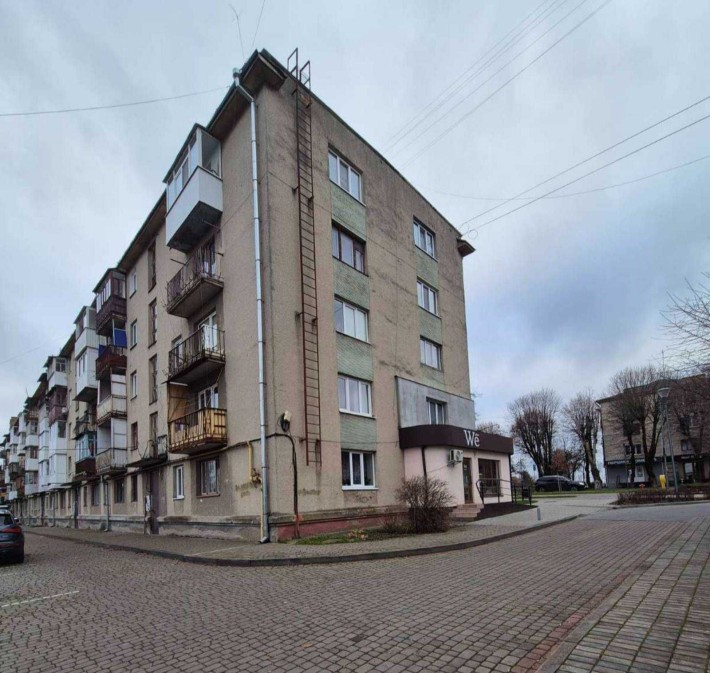 Продаж 2 кімнатна квартира ЦЕНТР міста під комерцію - фото 1