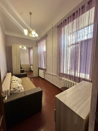 Продаж 2к квартир центр міста вул. Софіївська 37 - фото 1