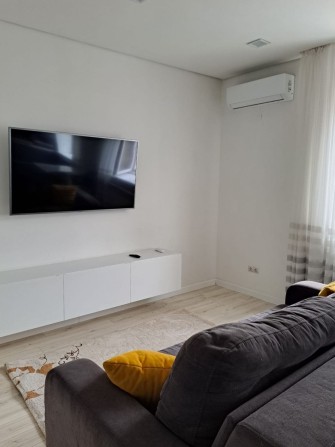 Двокімнатна квартира у центрі міста - фото 1