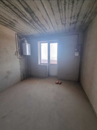 Продам 3х кімнатну квартиру з індивідуальним газовим опаленням в  Бучі - фото 1