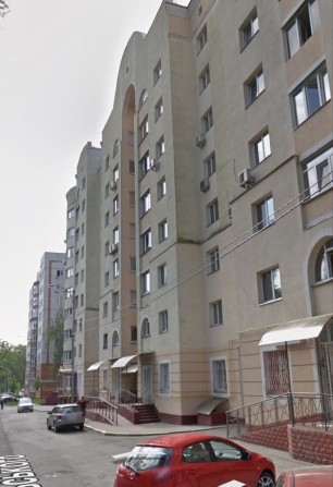 Продам 4 кім квартиру в центрі - фото 1