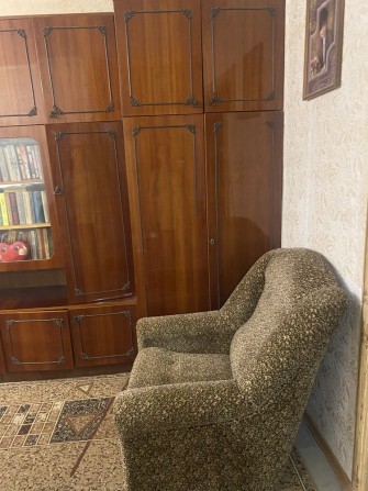 ВІД  ВЛАСНИКА! 3 кімнатна квартира. Мн-нЗарічний. 2 поверх, - фото 1