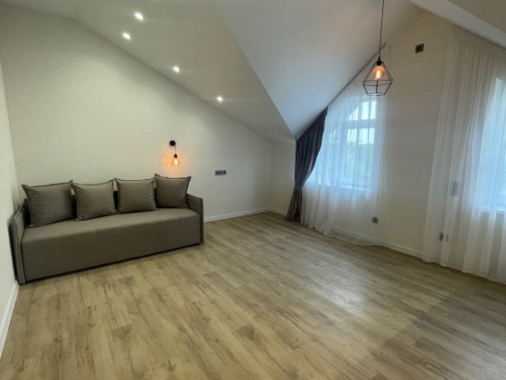 Терміновий продаж.! 1Кк з ремонтом! Тепла підлога по всій квартирі! Буча