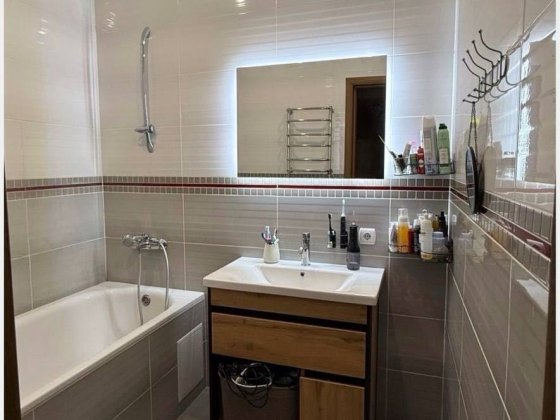 Велика 2кімнатна квартира з новим ремонтом.Податки2% Сертифікат єОселя Буча