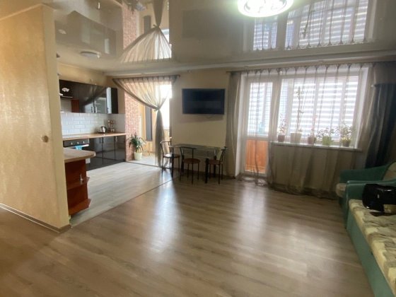 Новый ремонт и вид на город. Кременчуг