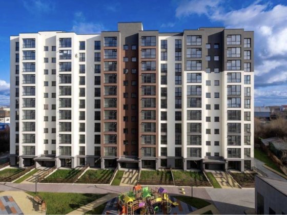 Власник центр жк мануфактура обмін на автомобіль Івано-Франківськ