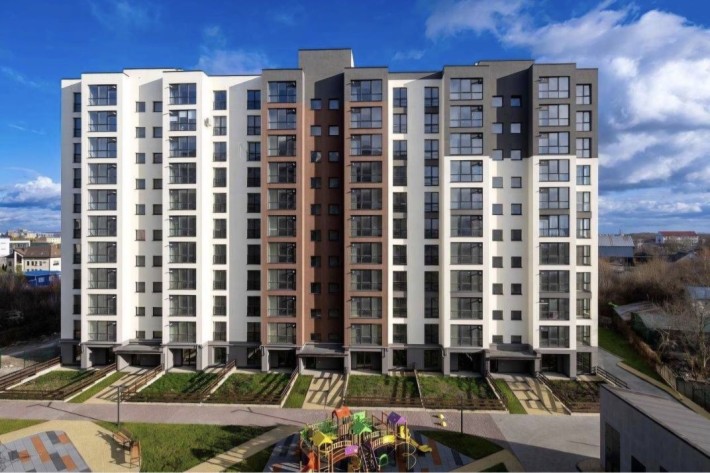 Власник центр жк мануфактура обмін на автомобіль - фото 1