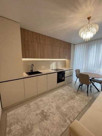 Однокімнатна квартира з дизайнерським ремонтом - фото 1