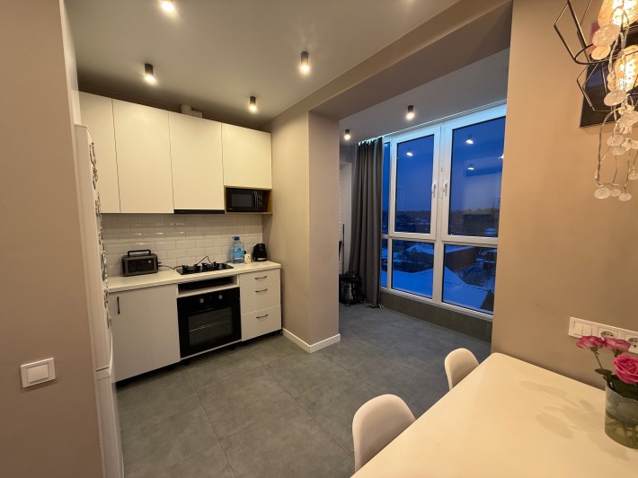 Заходь і живи! Квартира в центрі Ірпеня + кладова, газ, СЕРТИФІКАТ - фото 1