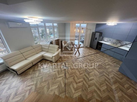 Дворівневі апартаменти з авторським проектом в ЖК Синергія Сіті Ирпень