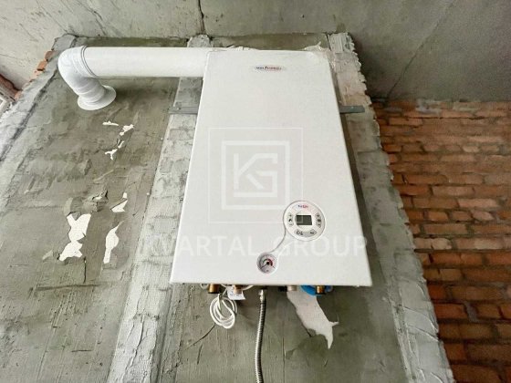 Велика квартира в жилому будинку близько к м. Київ Ірпінь