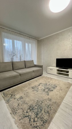 Продаж 4-кімнатної квартири у Луцьку - фото 1