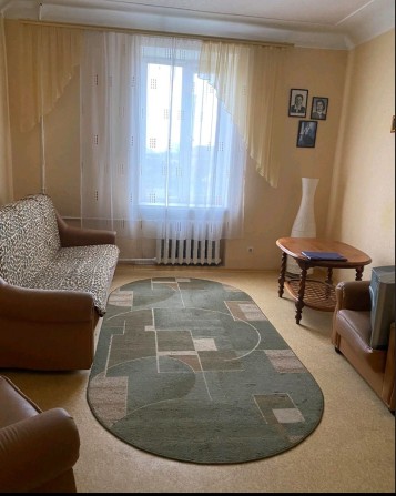 Трьохкімнатна сталінка на Карачунах. Студентська 4. - фото 1