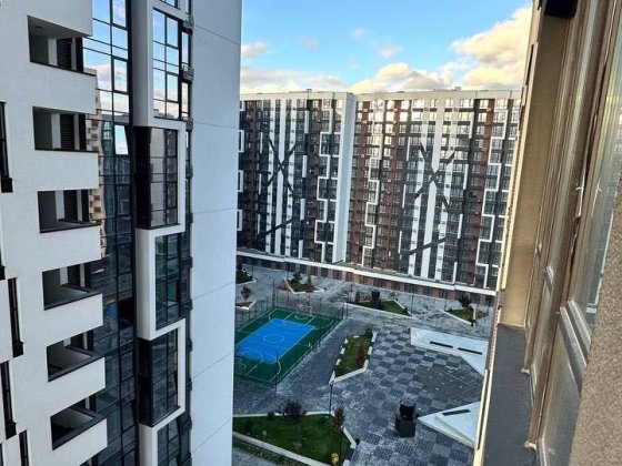Продаж 1 км квартири в топовому ЖК поруч з озером Ивано-Франковск