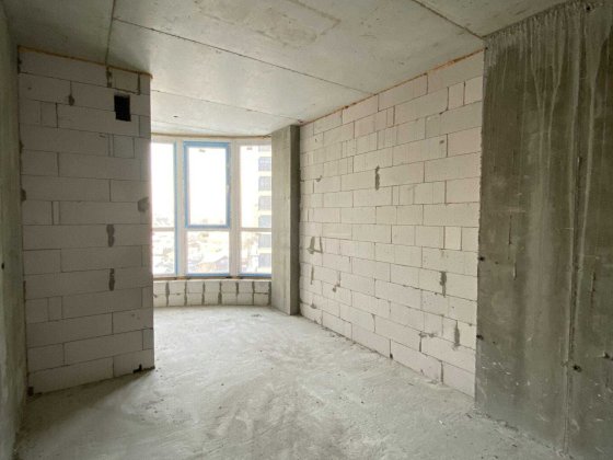 Продаю 3-к квартиру .в жк Листопад Івано-Франківськ