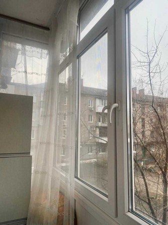 3 кімн. квартира з ремонтом на Рокуватій - фото 1