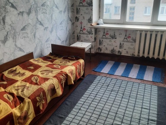 Продам комнату малосемейки  по Победы Кременчуг