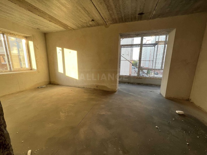 Здана велика квартира 46.5м2 з наповненням в сучасному ЖК - фото 1