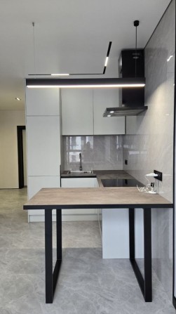 єОселя!Стильна 2к квартира з якісним ремонтом та поруч з ЦП! - фото 1