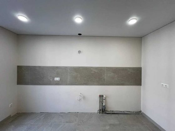 Однокімнатна з ремонтом за гарною ціною Ивано-Франковск