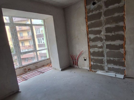 Маленька 2кім. 43.6м2 + 30% РЕМОНТУ, можна під Сертифікат!
Маленька Ірпінь