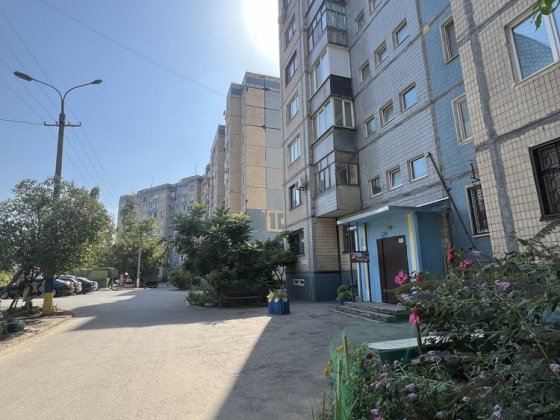 Срочно продам квартру Восточный 2