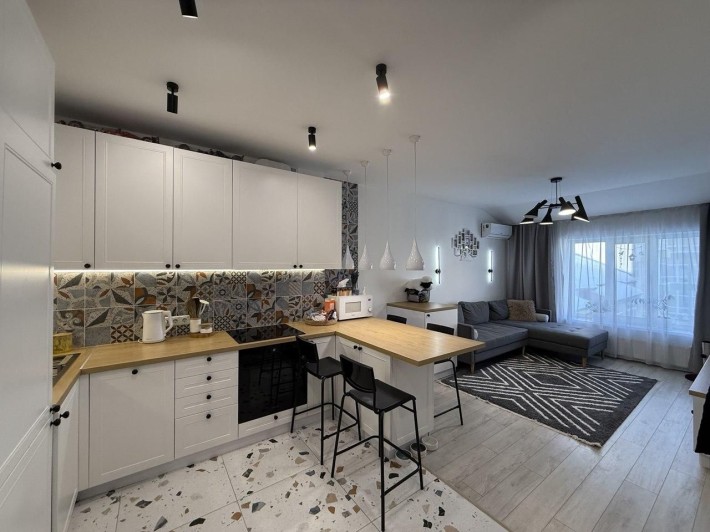 Продаю 2 кімнатну квартиру ЖК Містечко Центральне - фото 1