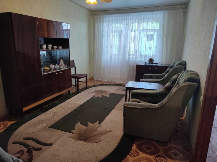 Продаж 3-х кімнатної квартири, кільце Толстого - фото 1