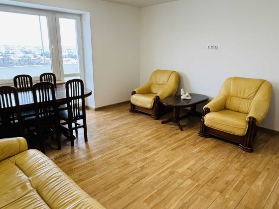 Простора квартира в Луцьку на Соборності з автономним опаленням! Луцк