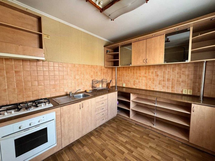 Продаж 5к квартири на Кресі - фото 1