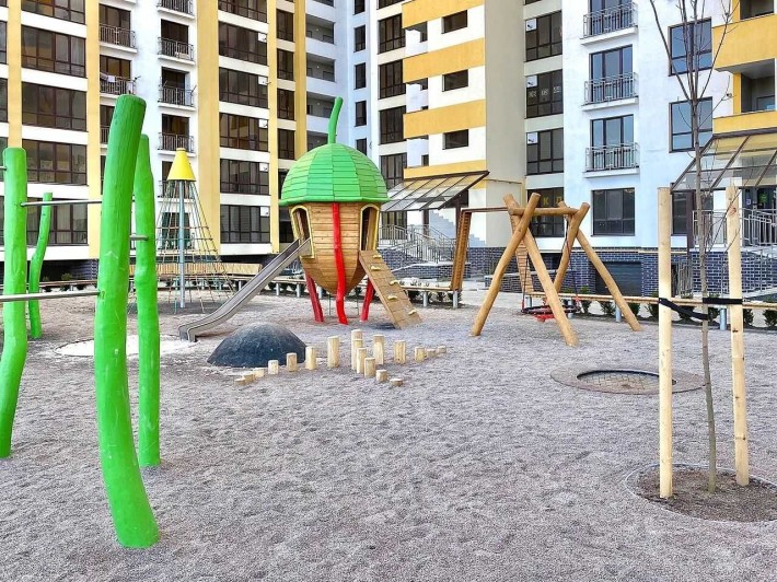 Велика 1 кім. квартира в ЖК Листопад - фото 1