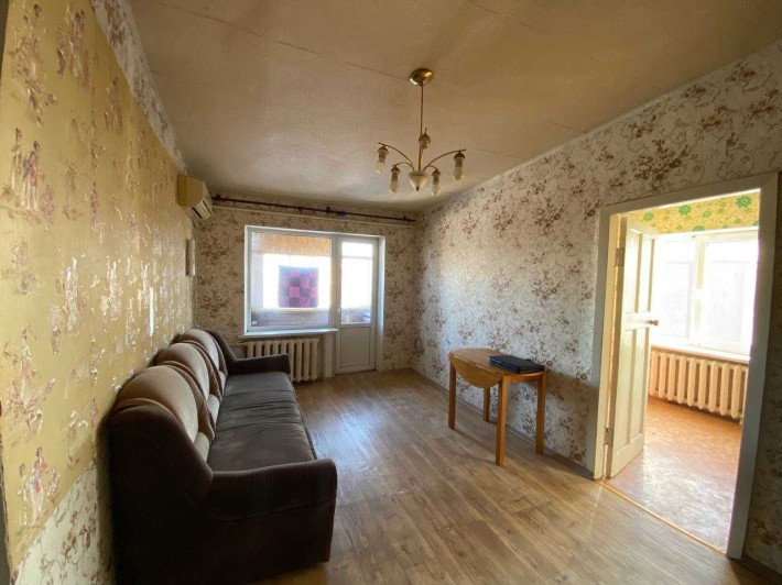 Двухкомнатная квартира на ЮГОКе, ул. Груни Романовой - фото 1