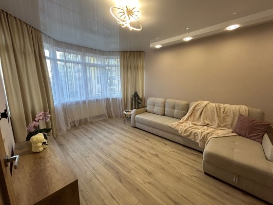 1к квартирна з новим сучасним ремонтом! Оформлення 2%! Без комісії! Ірпінь