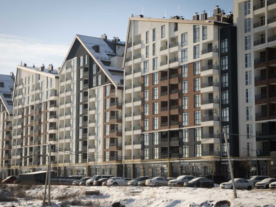 ЄоселяПродам квартиру.Ірпінь. центр в 9 хв. Близько Києва. Під виплату Ирпень