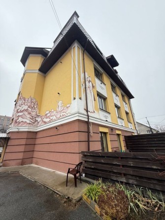 Продам квартиру в районі Центрального парку , з ДВОРИКОМ - фото 1