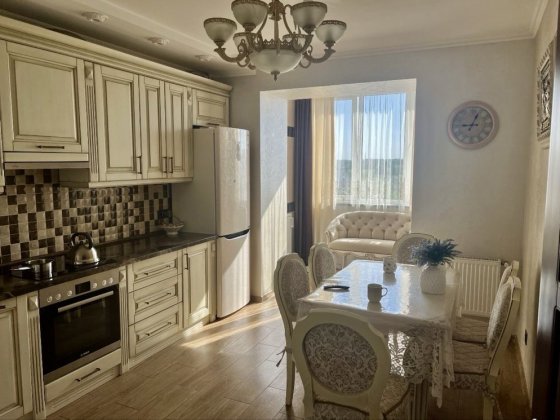 3-кімнатна квартира у Луцьку Луцк