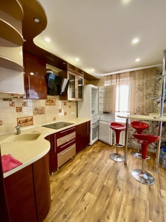 Продам 3-и кімнатну квартиру в районі Соцміста - фото 1