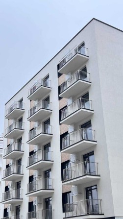 2-кім квартира в затишному малоповерховому ЖК Європейського типу. - фото 1