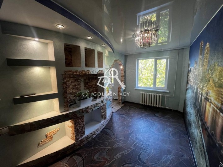 Двокімнатна квартира, перепланована в трикімнатну, мкрн Ювілейний - фото 1