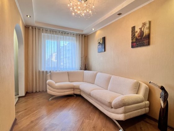 Продаж 2к кв Саксаганський район, є Відновлення Кривой Рог