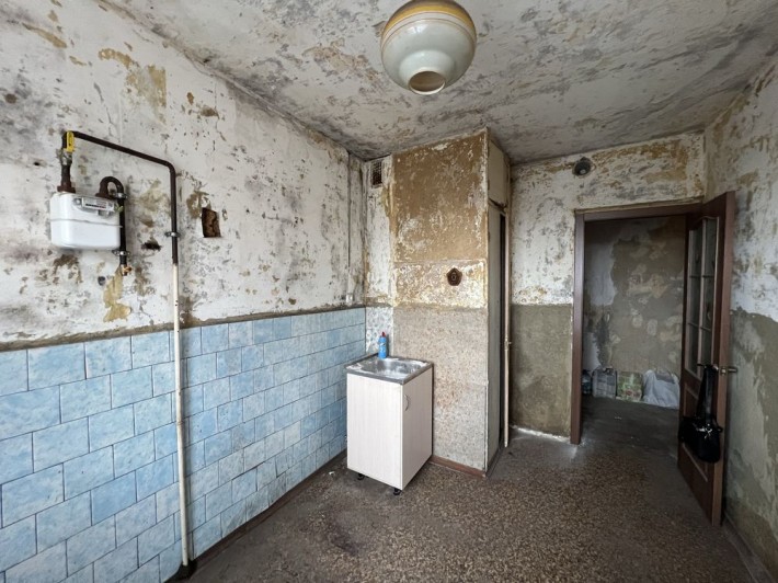 Продаж Вечірній 3 кімнатна. Івана Авраменка 7 - фото 1