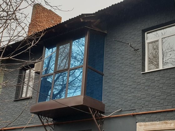 Продам 2/х комнатную квартиру на Артеме Кривой Рог