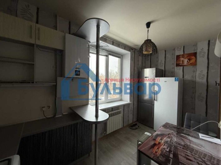 2-к сталінка з євроремонтом, котел, гараж, вул. Ватутіна - фото 1