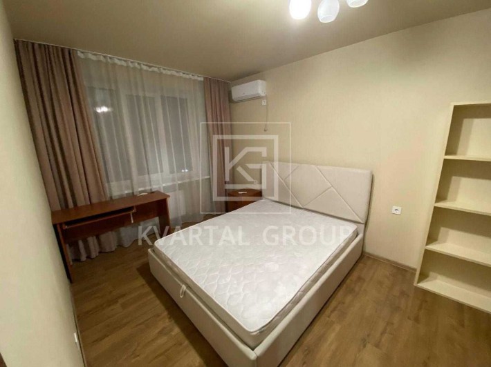 Продам 1к квартиру 39м2-ВЕЛИКА кухня та гардеробна-Центральний Парк! - фото 1