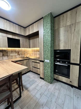 Велика 2к квартира з кухнею-вітальнею! 2% податків! Єоселя, сертифікат - фото 1