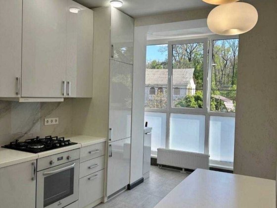 Стильна 1-кімнатна квартира в тихому районі Ірпеня, інд.газове. Ірпінь