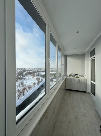 2-кім квартира в центрі Рівного з ремонтом, 15 пов, 69 кв, гарний вид - фото 1