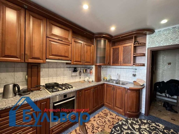 Продам 3к квартиру на Садах-2, 63кв.м., 8/9пов, євроремонт - фото 1